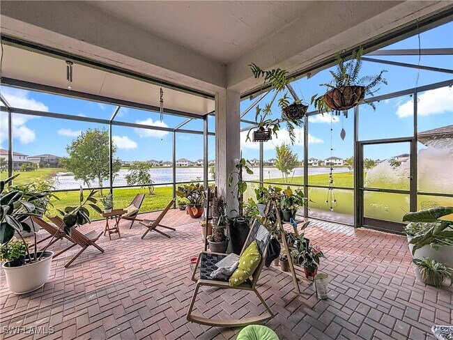 Building Photo - 5277 Lamone Ln