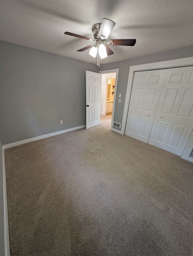 Building Photo - Large 4 Bedroom Home for rent in PO - Over Two Acres and Room to Roam!