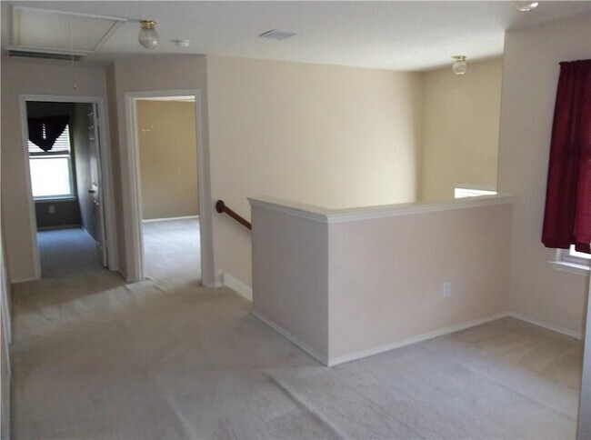 Building Photo - 2820 Deer Ridge Dr