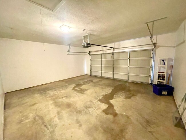 Building Photo - 3/2 Available for Rent in Ridgeland! 11 Mi...