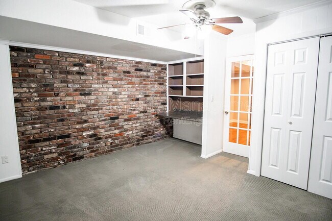 Building Photo - 7205 Canmore Ln NW