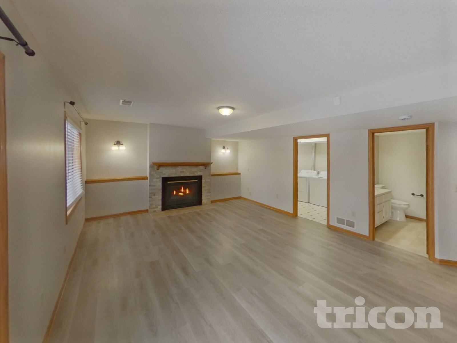 Building Photo - 17295 Hibiscus Ave