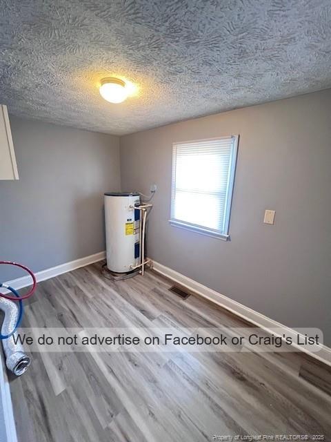Building Photo - 2597 Pinecrest Dr