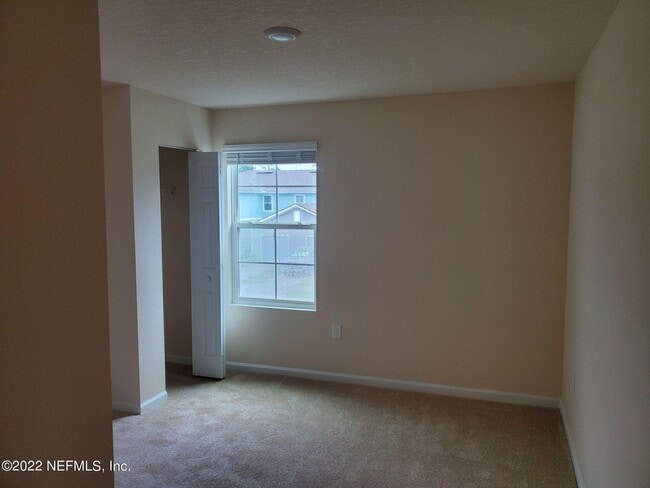 Building Photo - 880 Observatory Pkwy