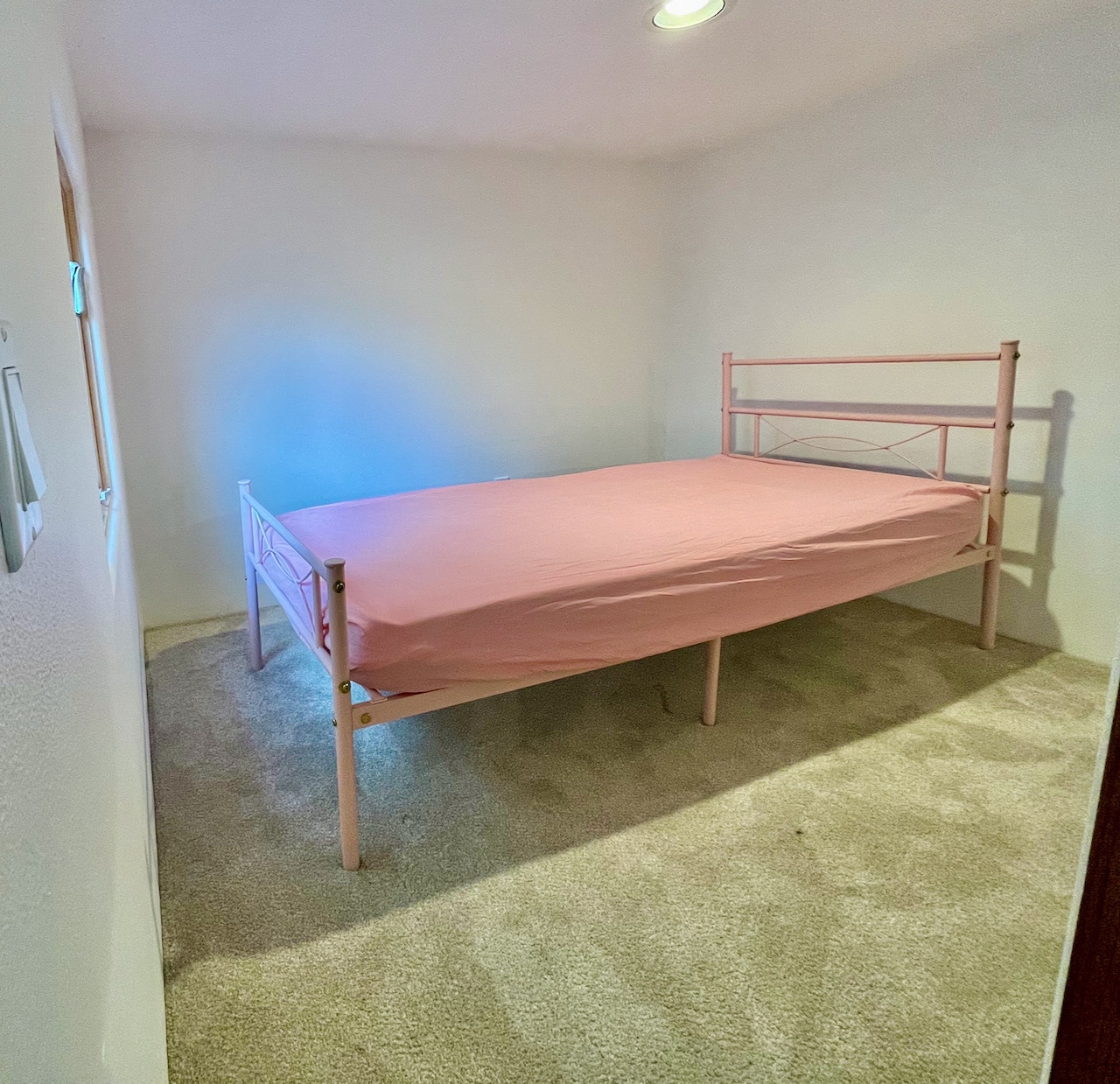 Loft area in 3rd bdrm - 4750 Quemazon