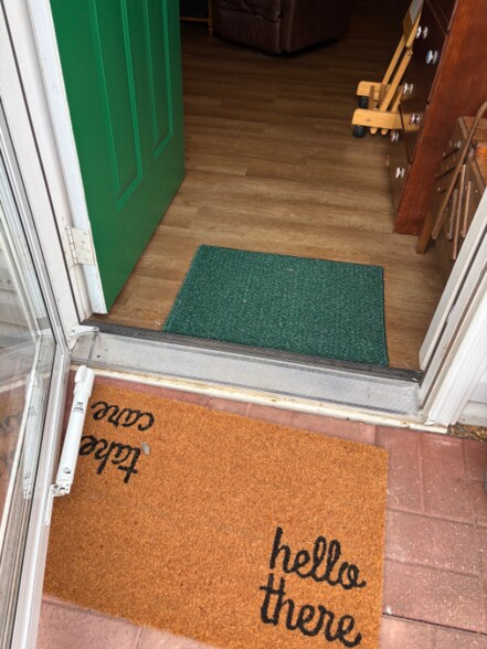 Building Photo - 754 Greenfield Ln