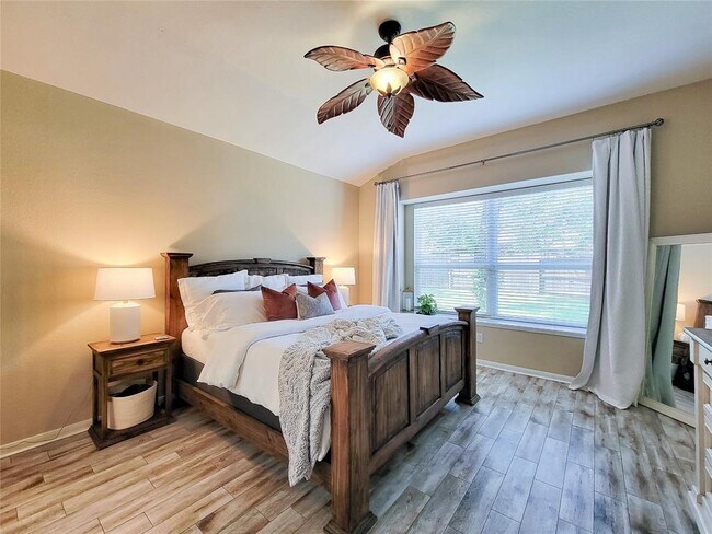 Building Photo - 17110 Tupelo Garden Cir