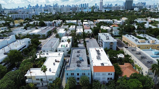 Building Photo - 1218 Drexel Ave