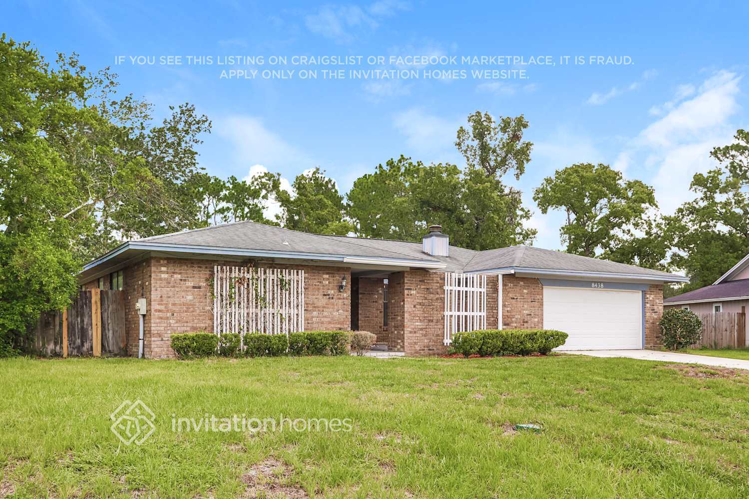 Building Photo - 8438 Sand Point Dr W