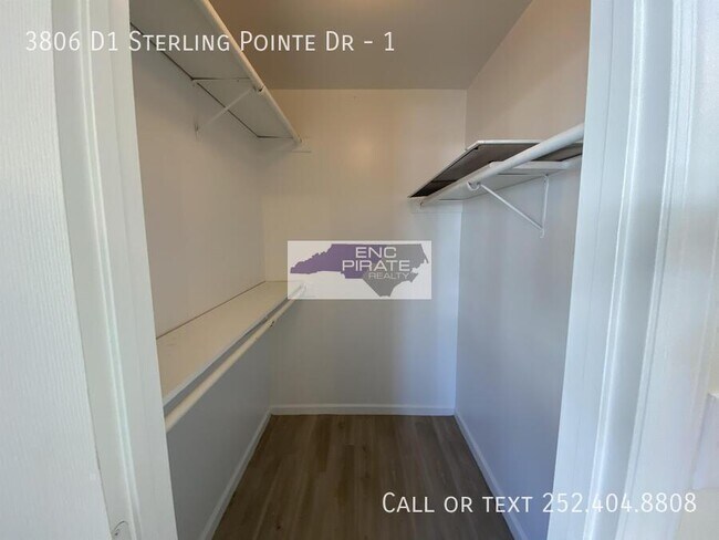 Building Photo - 3806-38D1 Sterling Pointe Dr