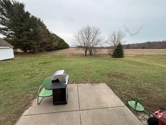 Building Photo - 6583-6585 Niagara Cir.