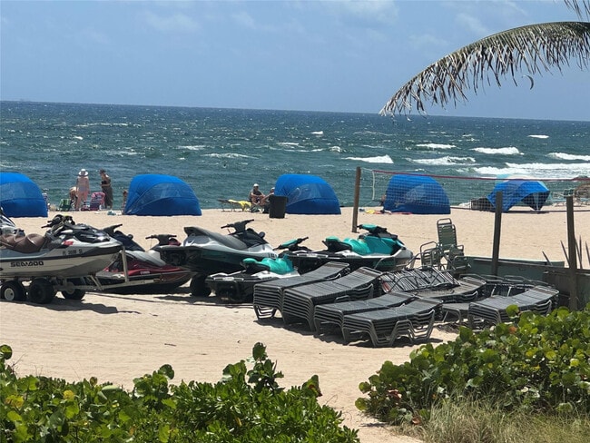 Building Photo - 1500 N Ocean Blvd