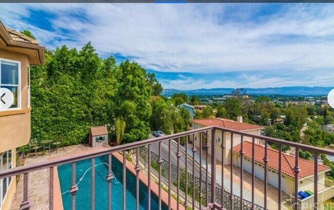 Building Photo - 21615 Medina Estates Dr