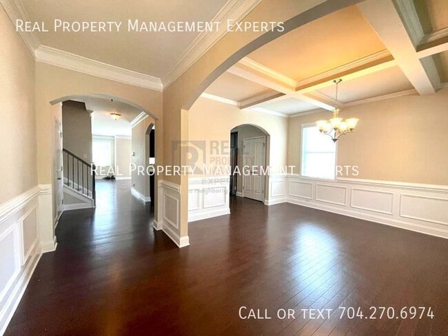 Building Photo - 3233 Elyse Manor Ct