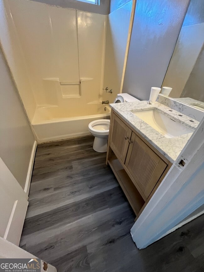 Building Photo - 138 Crystal Brook