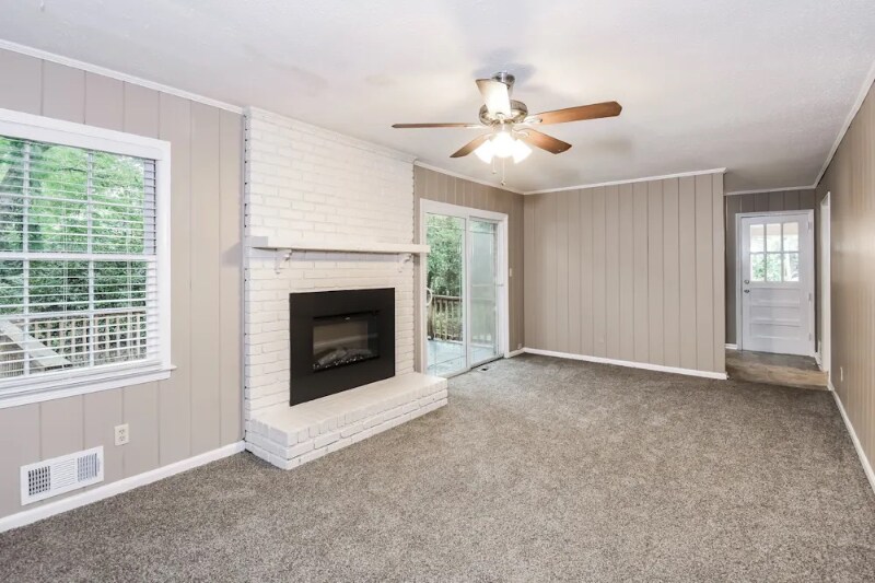 Building Photo - 2905 Piedmont Dr