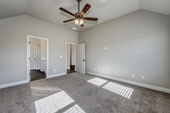 Building Photo - Beautiful Coeur D'Alene/Yukon