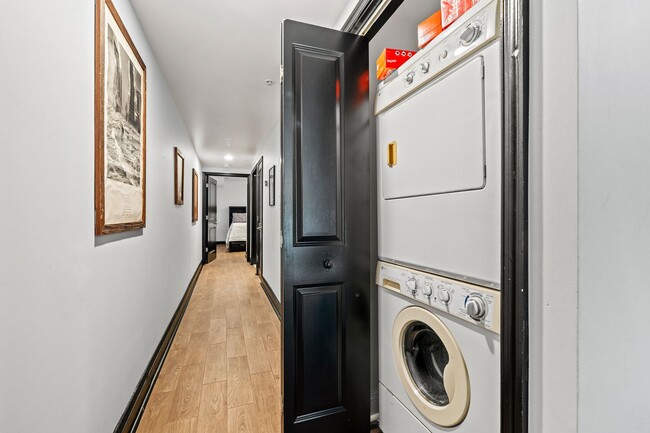 Building Photo - Comfort in Motion: Adams Morgan Apartment
