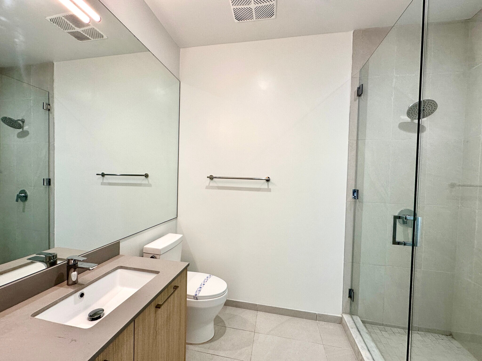 Building Photo - 120 NW 31st St