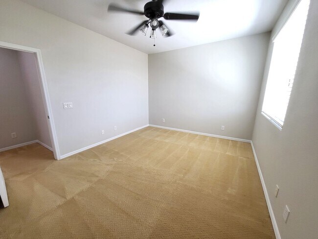 Building Photo - Guard Gated, Community Pool, Club House an...