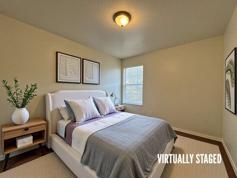 Building Photo - 4402 Jeff Scott Dr