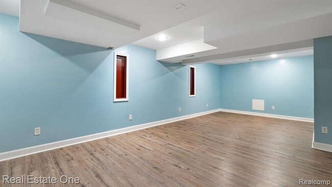 Building Photo - 3262 Woe-Be-Tide Ct