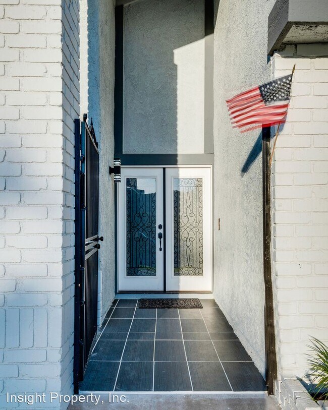 Building Photo - 4 br, 2 bath House - 1709 Valmora St.