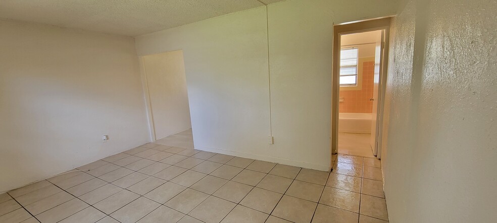 Living Area - 2746 NW 6th Ct