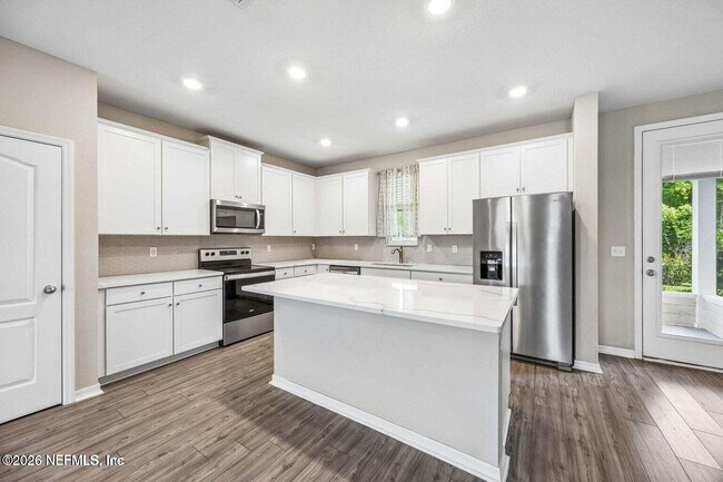 Building Photo - 123 Sailors Landing Ct