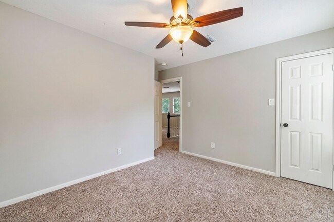 Building Photo - 31 N Duskwood Pl