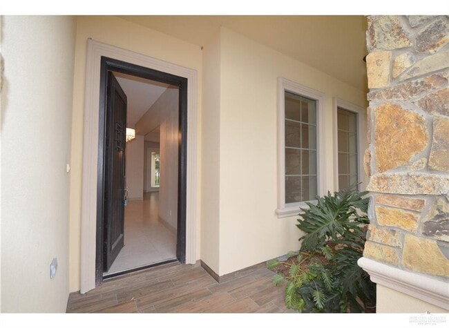 Building Photo - 3600 Denia Ct