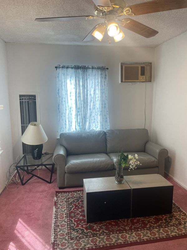 Building Photo - 13011 Paxton St