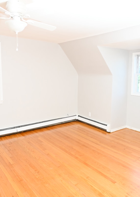 Building Photo - 1152 Romano Ave