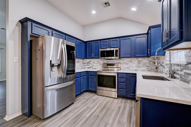 Building Photo - 408 Cherokee Gate Dr