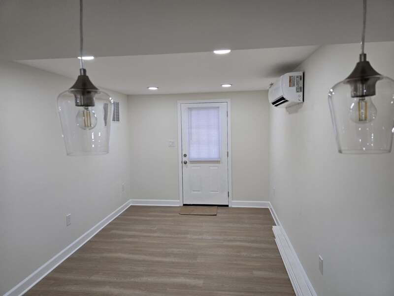 Building Photo - 5525 Norbeck Rd