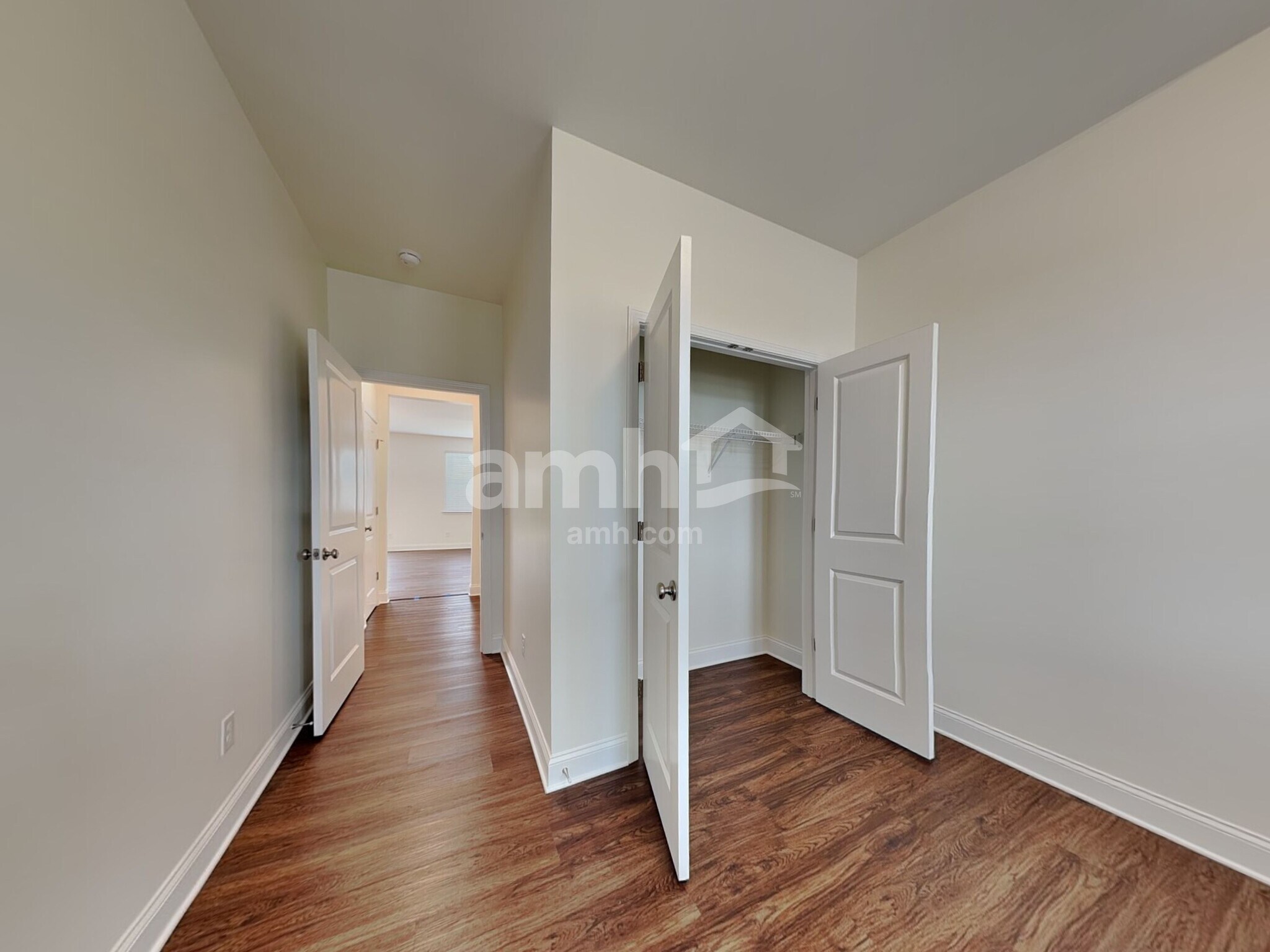 Building Photo - 155 Twin River Dr