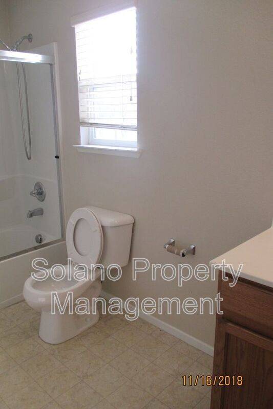 Building Photo - 3124 Puffin Cir