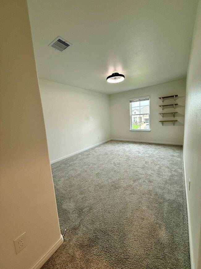 Building Photo - 11707 Eclipse Dr