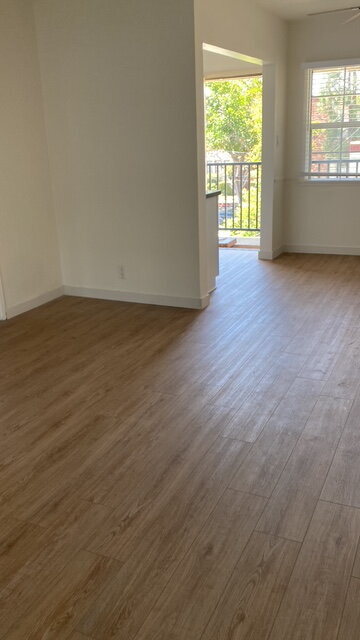 Building Photo - "Charming 2-Bed in Prime Culver City Location"