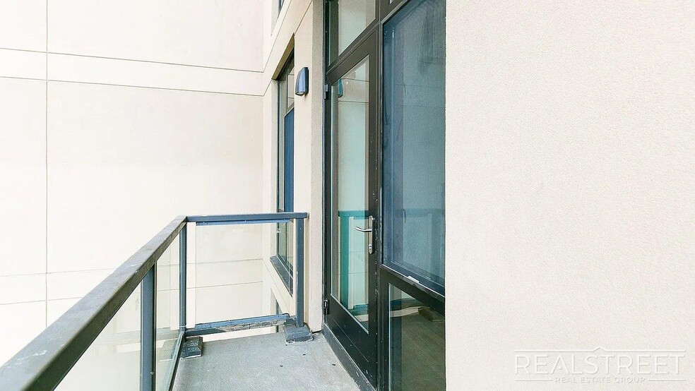 Building Photo - Wythe Avenue