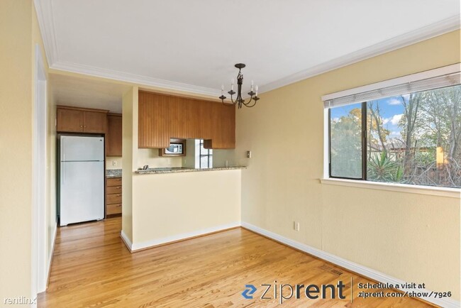 Building Photo - 2 br, 1.5 bath Condo - 824 Cedar St, Redwo...