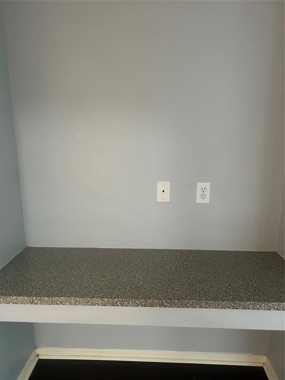 Building Photo - 3804 Shire Valley Dr
