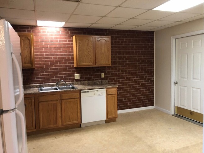 Building Photo - RBALD44