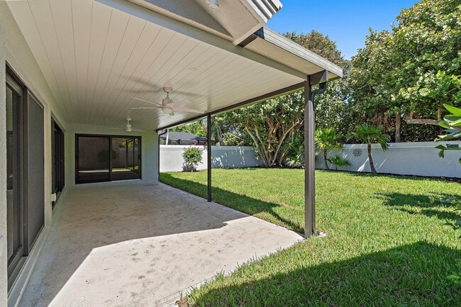Building Photo - 139 Sand Pine Dr