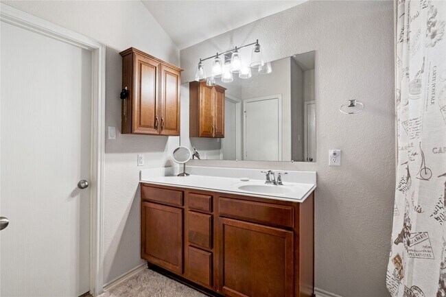 Building Photo - 20414 Shiloh Mist Ln