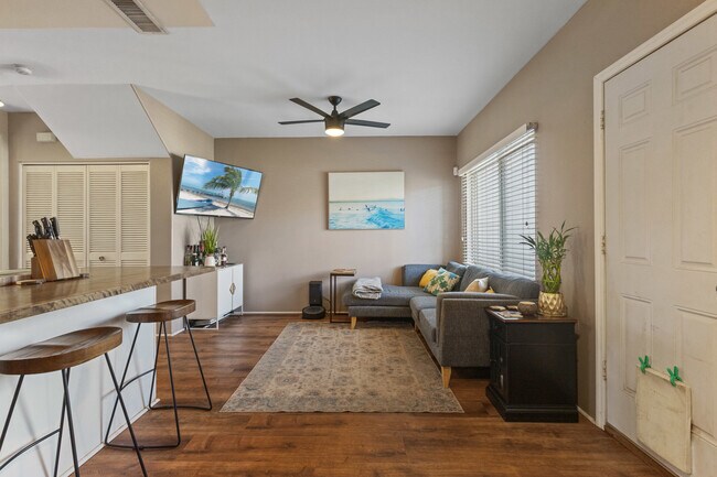 Building Photo - 91-1059-1059 Kaimalie St