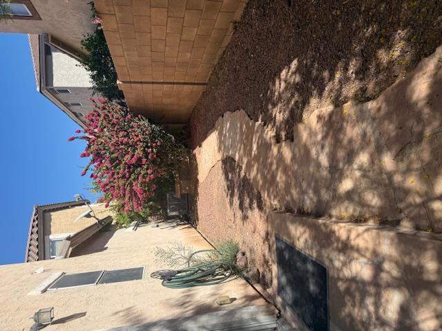 Building Photo - 4289 E Carla Vista Dr