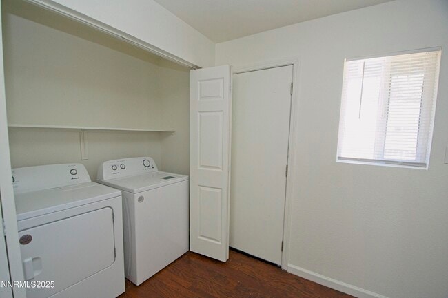 Building Photo - 1198 Virbel Ln