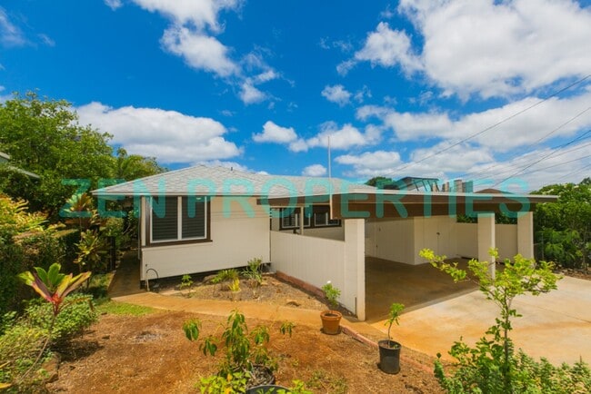 Building Photo - 3167 Charles St