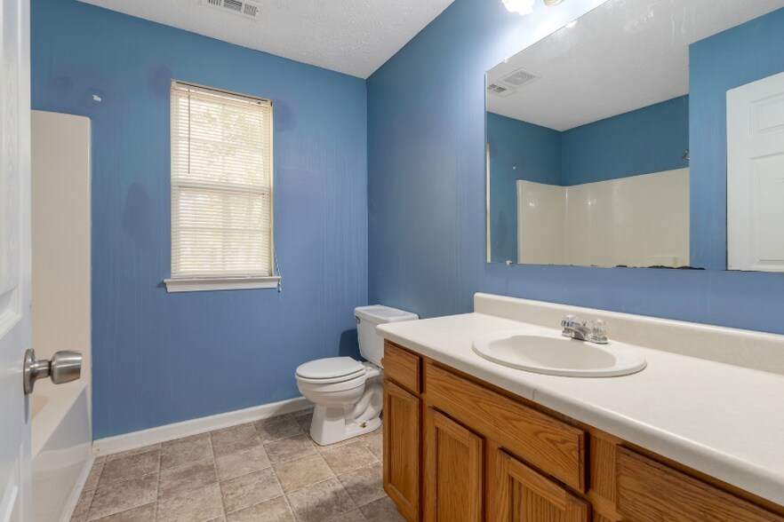 Building Photo - 2927 Jim Owens Rd NW